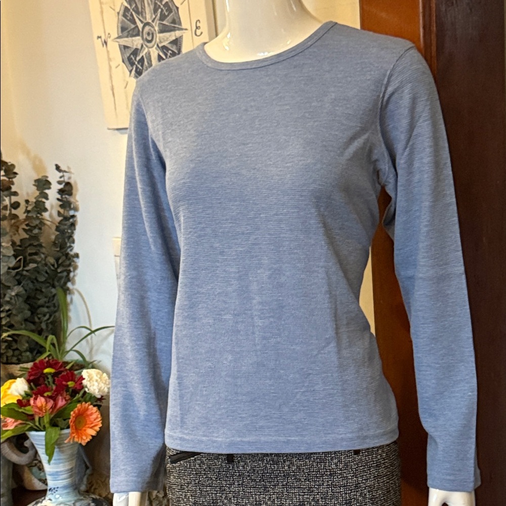NWT northern reflections size small cotton blend Blue Long Sleeve Women's Top